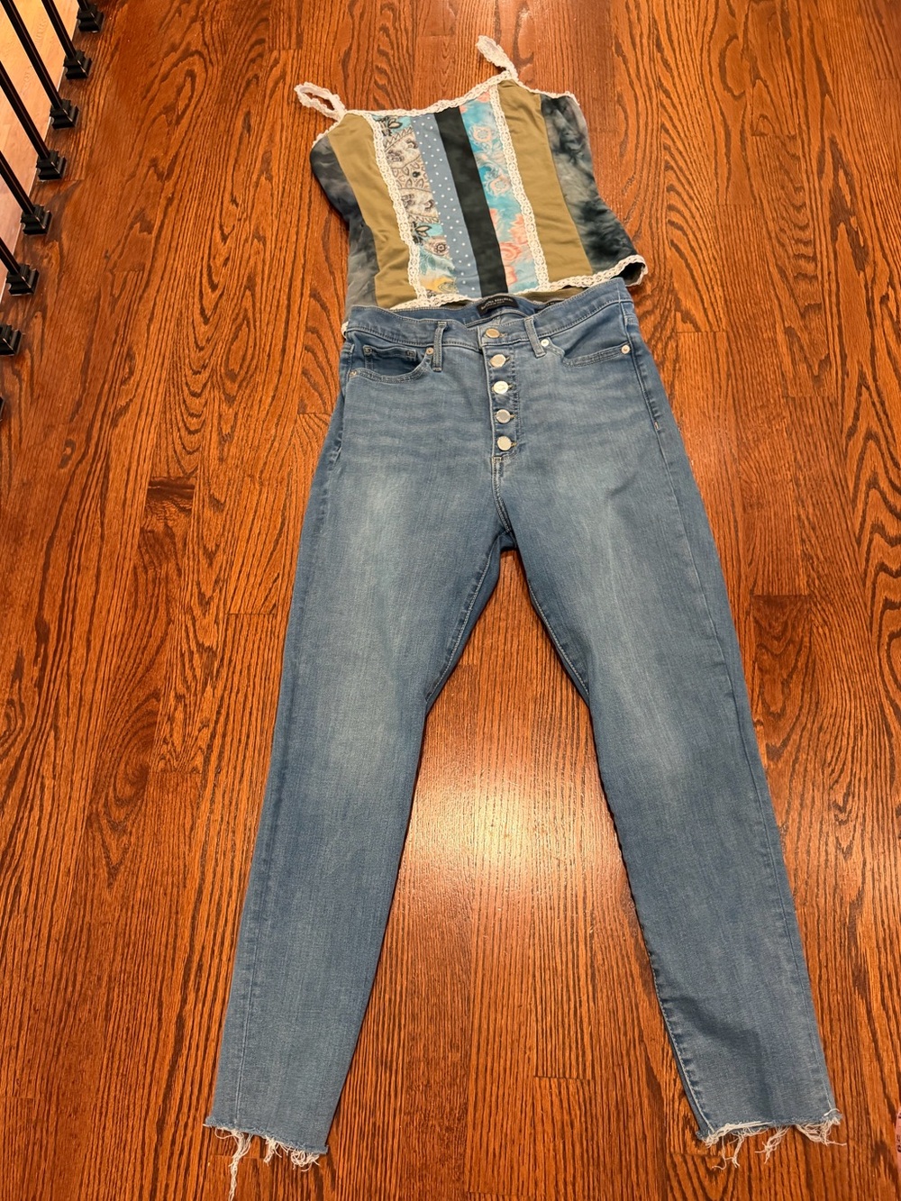 Banana republic light wash high rise button fly skinny 28 S